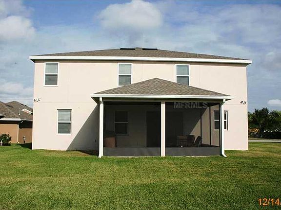 3rd image of 328 Skyview Pl