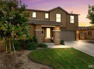 5727 Aquamarine Peak Dr, Bakersfield, CA 93313