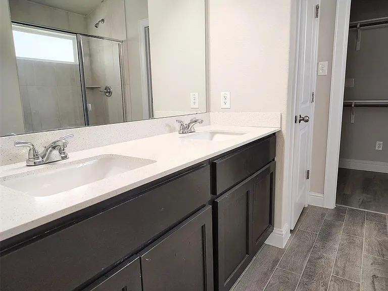 7801 Dakota Cir — Photo 18