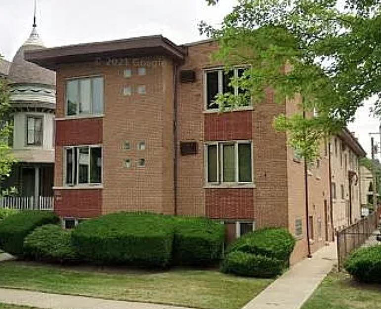 1st image of 332 S Euclid Ave #5