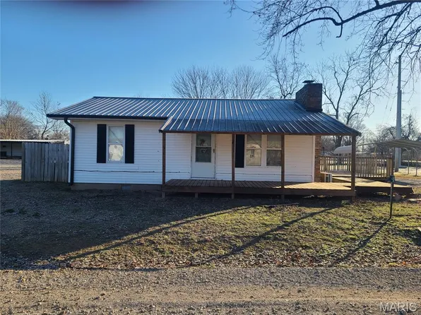 304 Terry Dr, Anniston, MO 63820