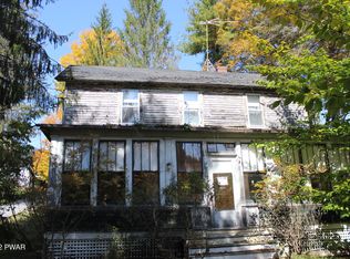 301 Tracy St, Honesdale, PA 18431