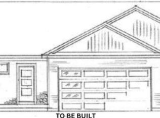 6104 Belle Ct, Davenport, IA 52807