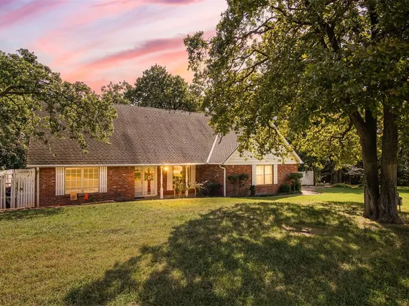 1812 Rolling Creek Rd, Edmond, OK 73034