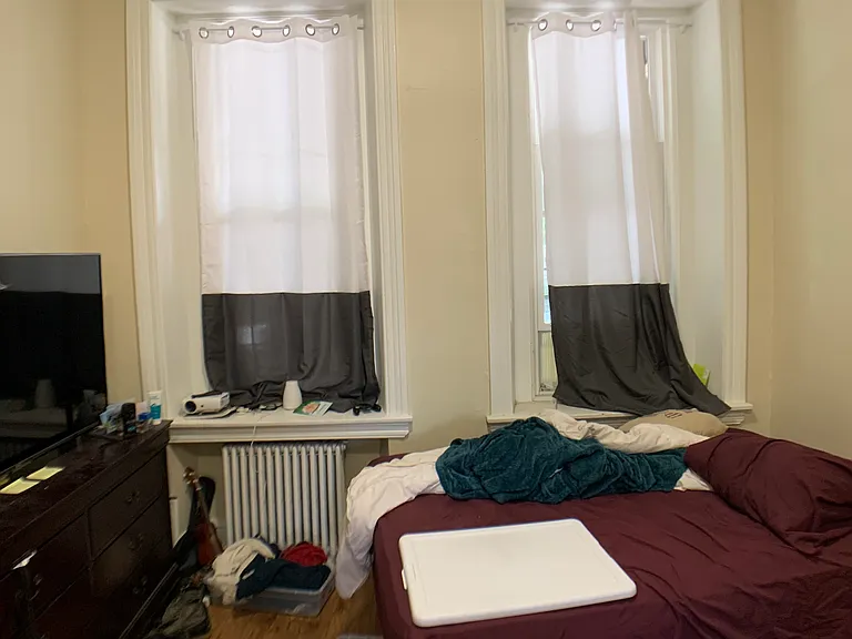 409 S 40th St #1F — Photo 1
