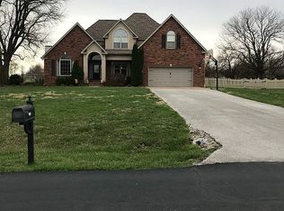 2245 S Ali Cat Dr, Carthage, MO 64836