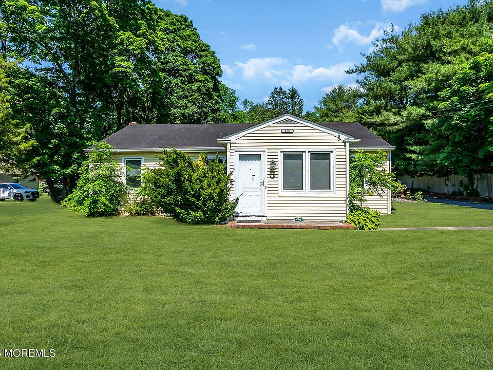 1st image of 300 Whitesville Road
