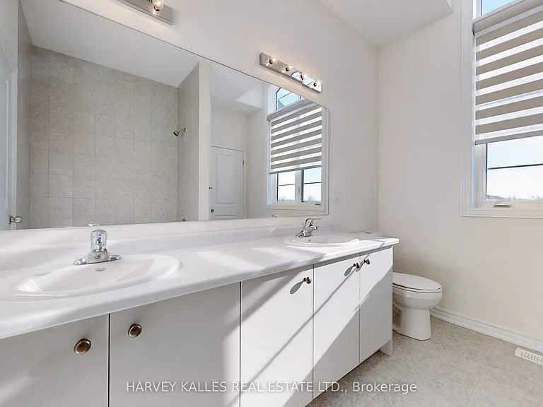 56 Charles White Ct — Photo 16