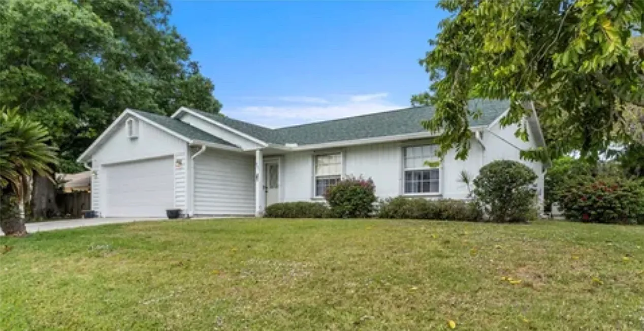 3 bed, $7,000 — Photo 1