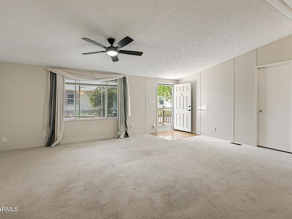 5th image of 623 S 3 Street