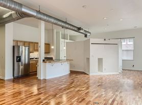 2501 15th St