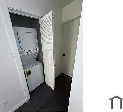 1213 N 53rd St #B — Photo 7