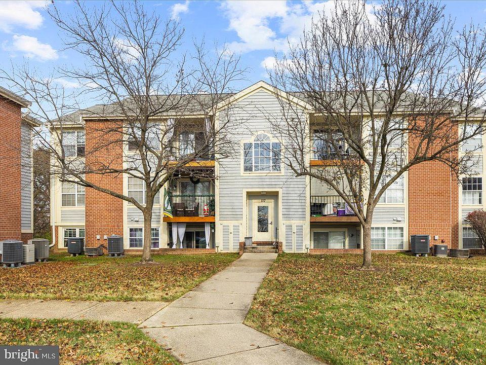 1st image of 107 Water Fountain Way Unit 103