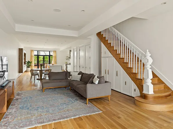 1079 Hancock St, Brooklyn, NY 11221