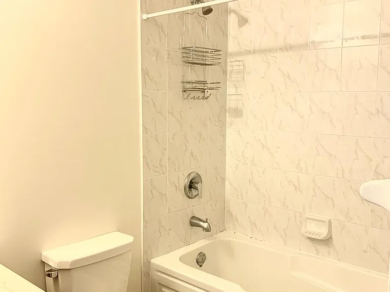 9500 Markham Rd #911 — Photo 10