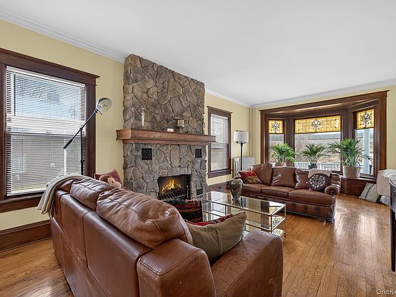 2nd image of 48 Kirks Road