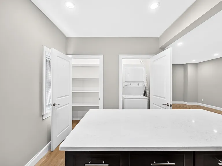14 Church St #2D — Photo 4