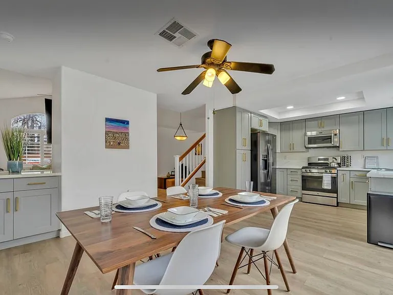 5657 W Avenue L6 — Photo 4