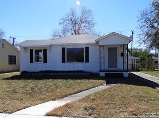 2422 W Mistletoe Ave, San Antonio, TX 78228