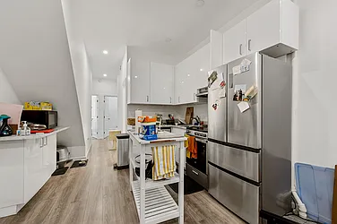 Rented by Aryeh Realty