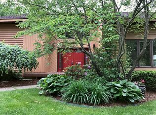 3450 Eastridge Ct NE, Grand Rapids, MI 49525