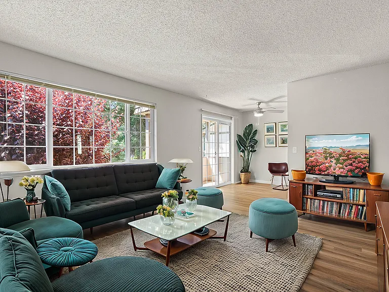Experience elegance and comfort in this beautifully designed living room. Experience elegance and comfort in this beautifully designed living room.