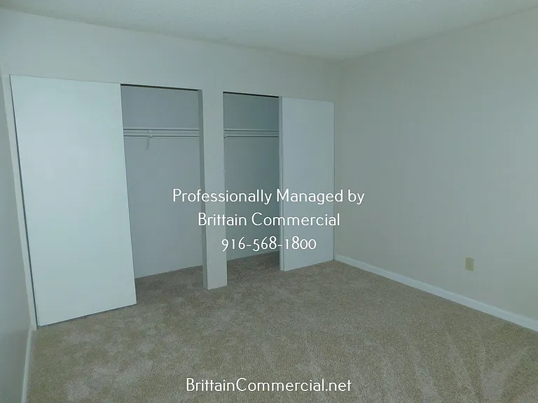 2818 O St #15 — Photo 7