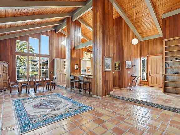 4th image of 1251 Mesa Oaks Ln