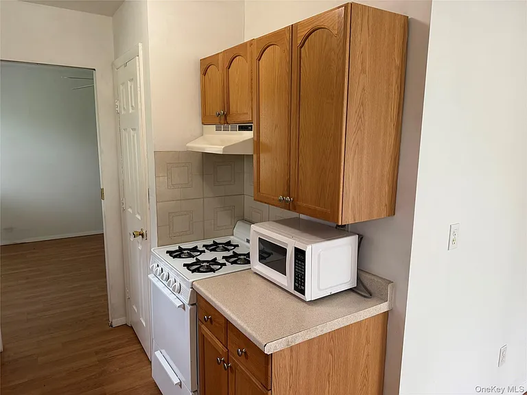 15 Donald St — Photo 11