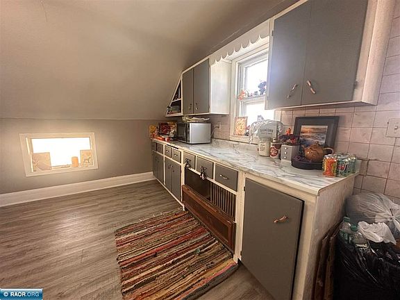 5th image of 205 Fayal Rd