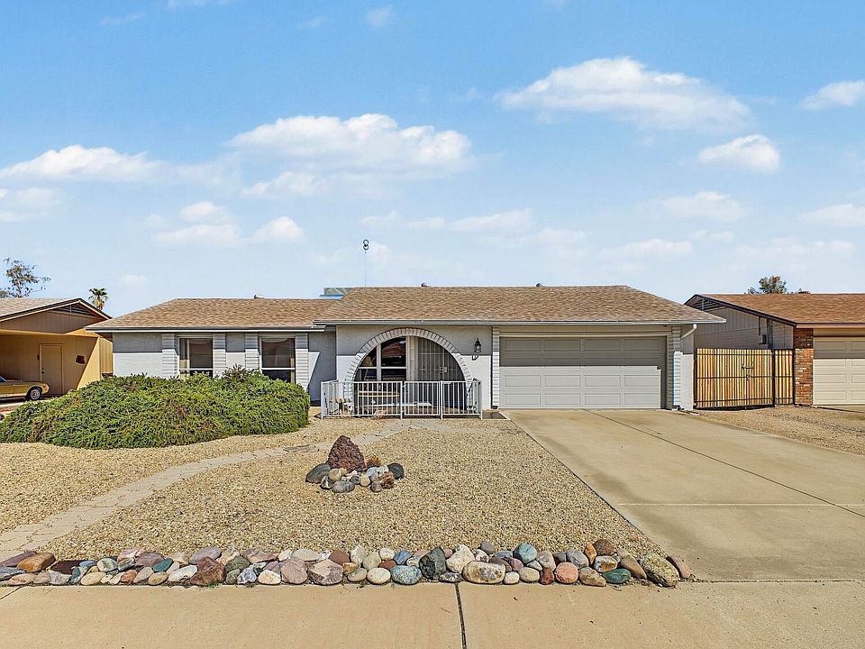 1st image of 10514 W ROYAL PALM Road