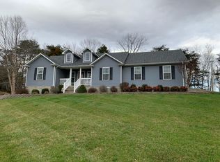 13054 Burkesville Rd, Columbia, KY 42715
