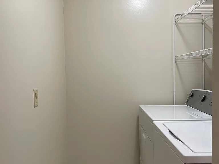 14775 Hillcrest Ave — Photo 5