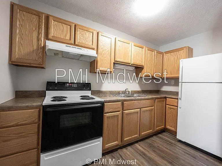 1702 W Michigan St #10 — Photo 7