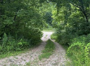 Sugargrove Rd, Blue Rock, OH 43720