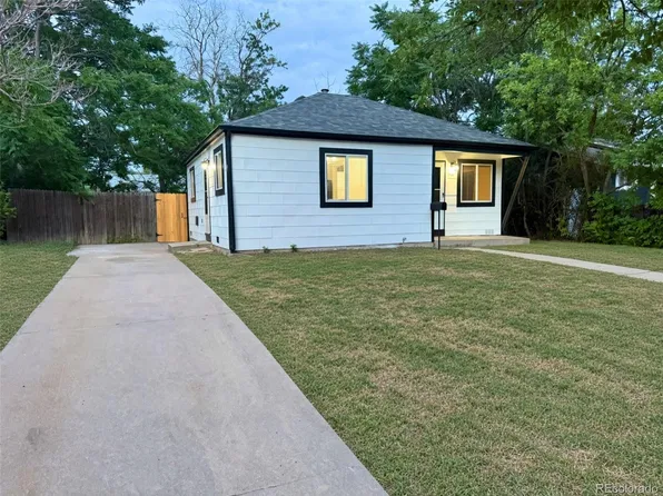 940 Moline Street, Aurora, CO 80010