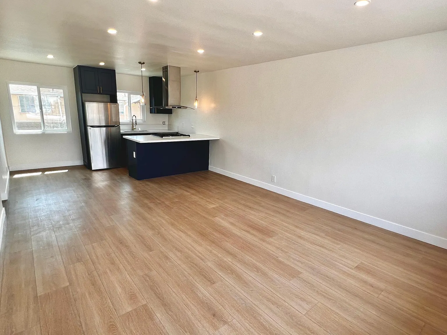 1 bed, 650 sqft, $2,395 — Photo 3