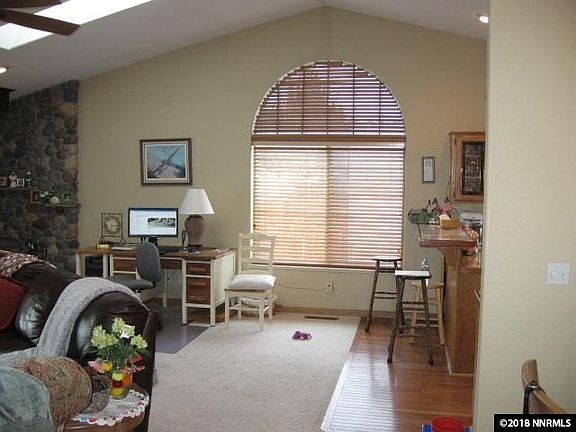 5th image of 1285 Downs Dr