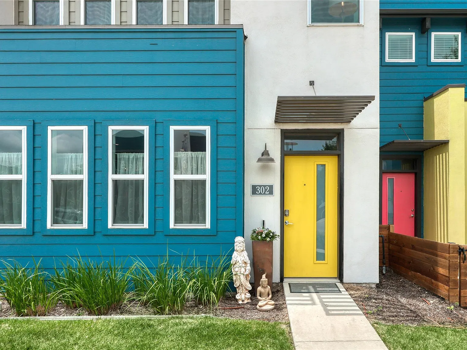 2 bed, 2.5 bath, 1340 sqft, $2,000 — Photo 2