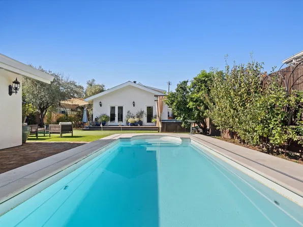 620 Brown Street, Healdsburg, CA 95448