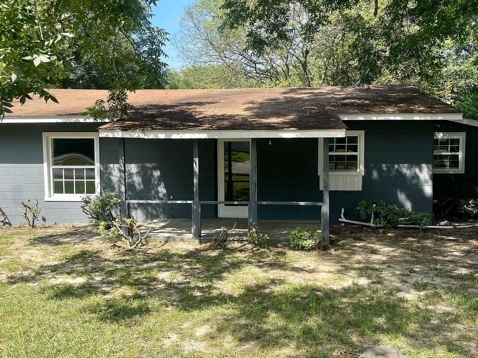 302 Elm St, Dexter, GA 31019 MLS 20137668 Zillow