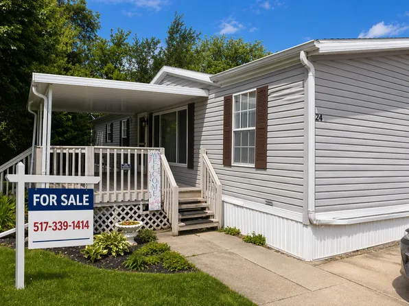 16430 Park Lake Rd #24, East Lansing, MI 48823
