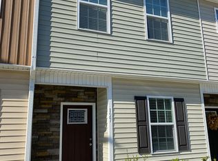 127 Beacon Woods Dr, Holly Ridge, NC 28445