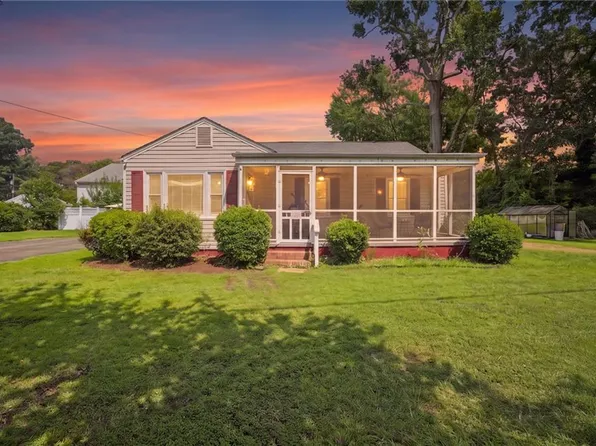 220 Wellman St, Norfolk, VA 23502