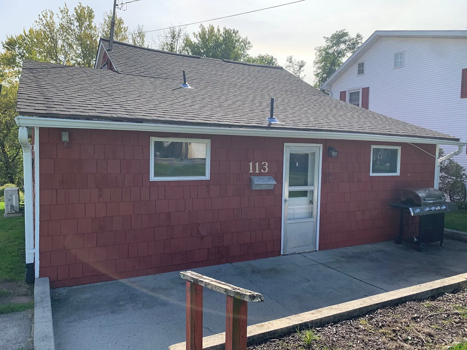 1 bed, 1200 sqft, $1,400 — Photo 2