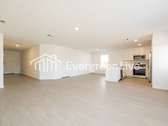 5th image of 18081 Trepito Ave
