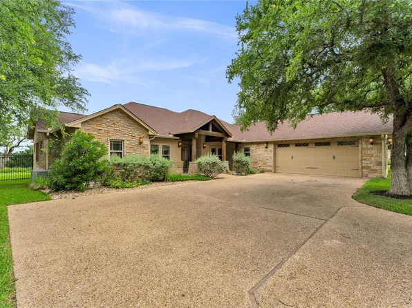 311 Yellow Ribbon Trl, Burnet, TX 78611