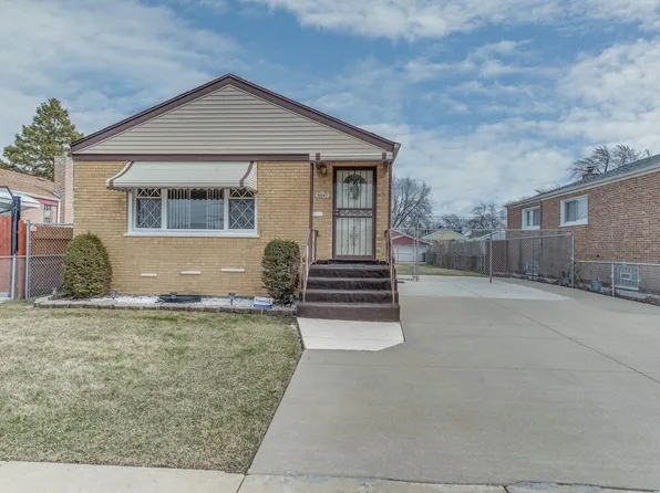 4547 S Laramie Ave, Chicago, IL 60638