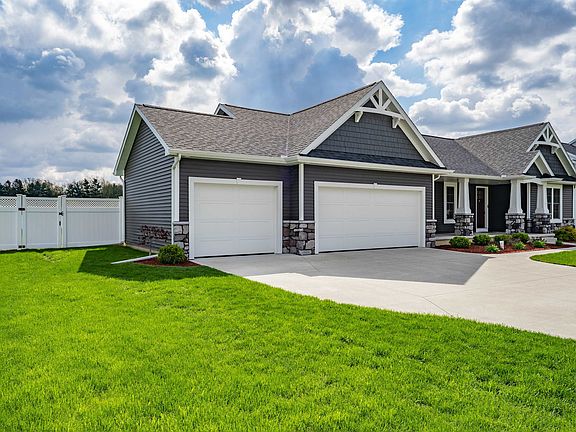 2nd image of 69088 Turnwood Ct
