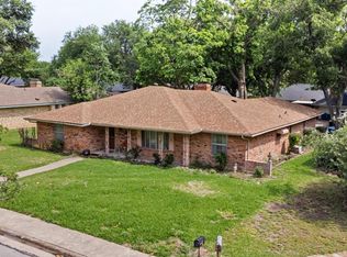 1209 Hanna Cir, Desoto, TX 75115